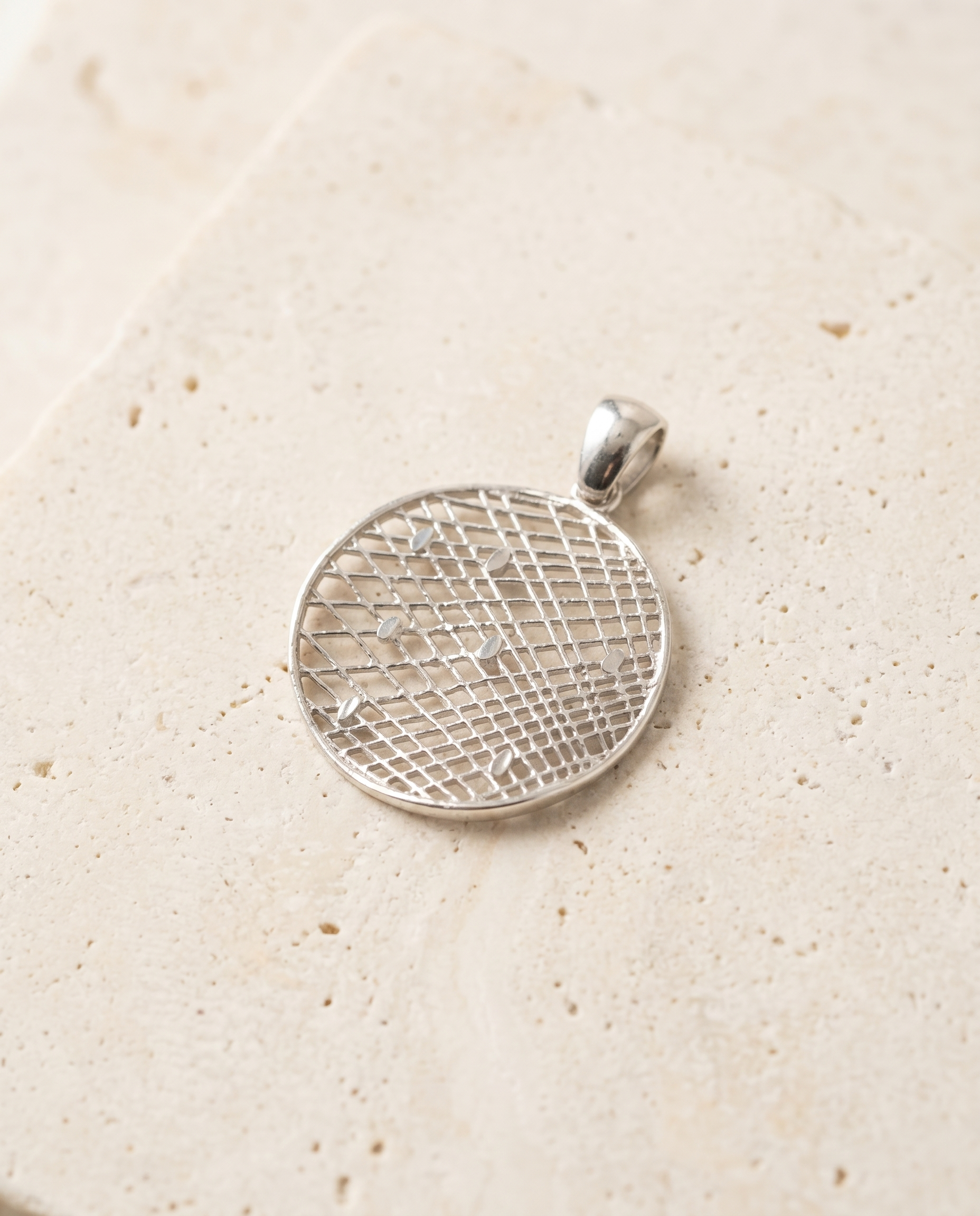 Disc Pendant