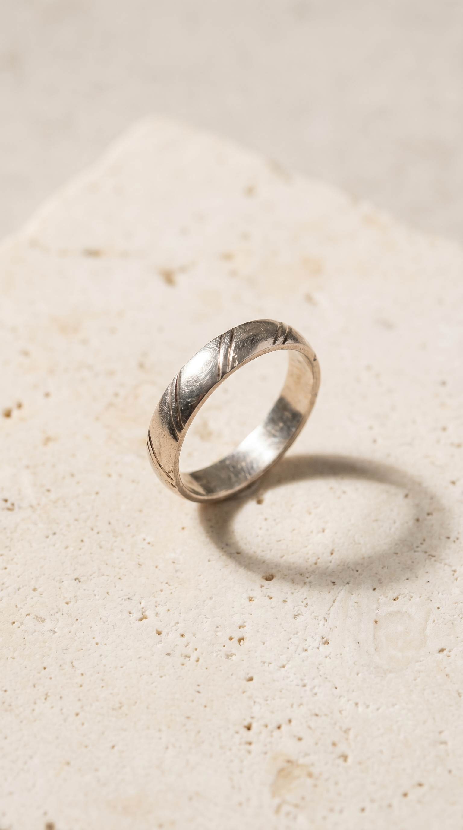 Etched Diagonal Ring